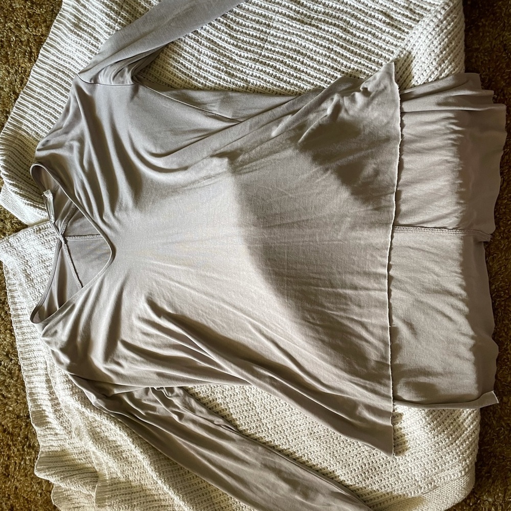Mauve long sleeve blouse